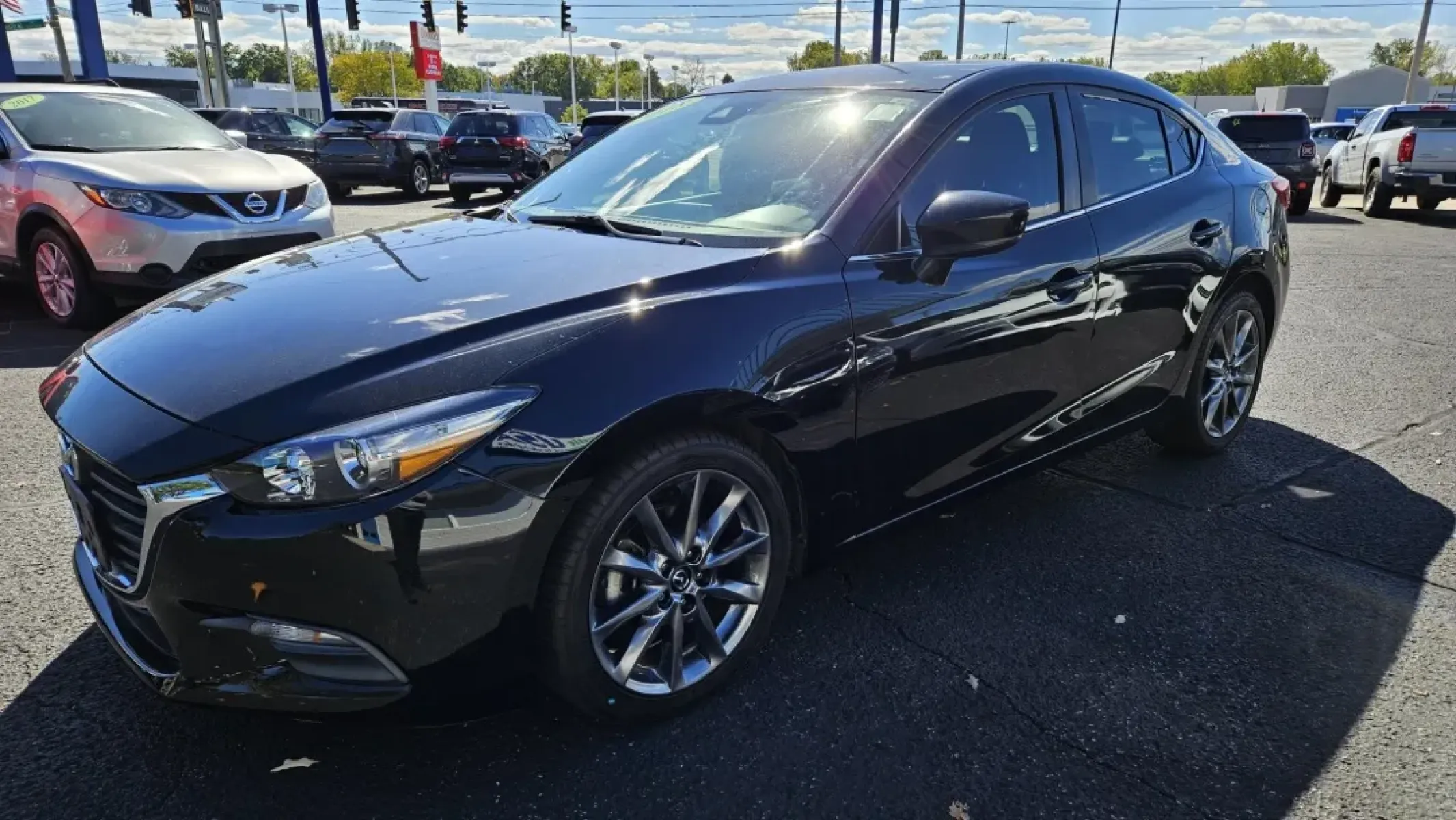 2018 Mazda MAZDA3 TOURING (3MZBN1V30JM) with an Other engine, located at 5744 Central Avenue, Toledo, OH, 43615, (419) 724-0130, 41.676781, -83.682137 - Are you seeking an ideal vehicle for your daily commute or weekend adventures without the pressure of high monthly payments? Look no further than this sleek 2018 Mazda MAZDA3 Touring, available now at Auto Credit in Toledo, OH. Designed for budget-conscious buyers, this sedan combines style, comfort - Photo#1