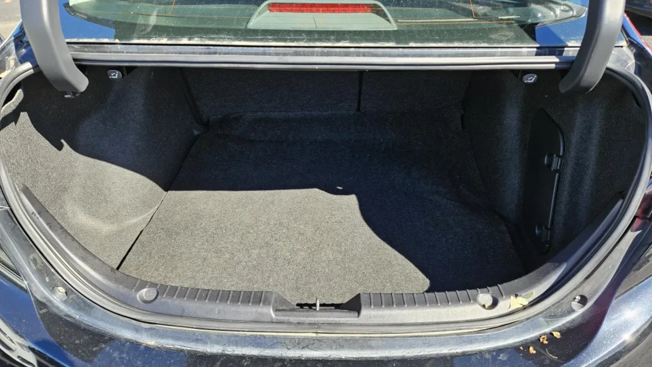 2018 Mazda MAZDA3 TOURING (3MZBN1V30JM) with an Other engine, located at 5744 Central Avenue, Toledo, OH, 43615, (419) 724-0130, 41.676781, -83.682137 - Are you seeking an ideal vehicle for your daily commute or weekend adventures without the pressure of high monthly payments? Look no further than this sleek 2018 Mazda MAZDA3 Touring, available now at Auto Credit in Toledo, OH. Designed for budget-conscious buyers, this sedan combines style, comfort - Photo#4