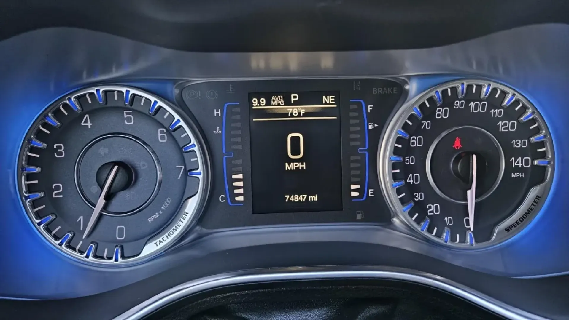 2015 Chrysler 200 LIMITED (1C3CCCAB7FN) with an Other engine, located at 5744 Central Avenue, Toledo, OH, 43615, (419) 724-0130, 41.676781, -83.682137 - Are you searching for a reliable vehicle that fits seamlessly into your active lifestyle? Look no further than the 2015 Chrysler 200 LIMITED, available now at Auto Credit in Toledo, Ohio! This stylish sedan is the perfect companion for growing families, daily commuters, or anyone looking to elevate - Photo#8