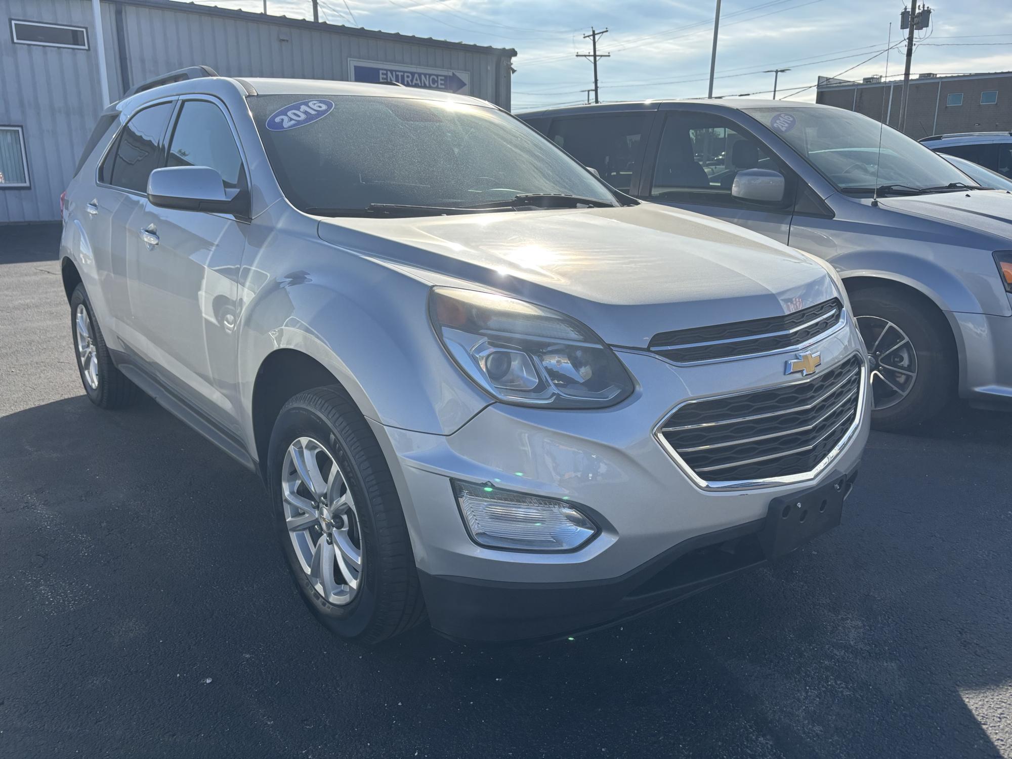 photo of 2016 Chevrolet EQUINOX LT 