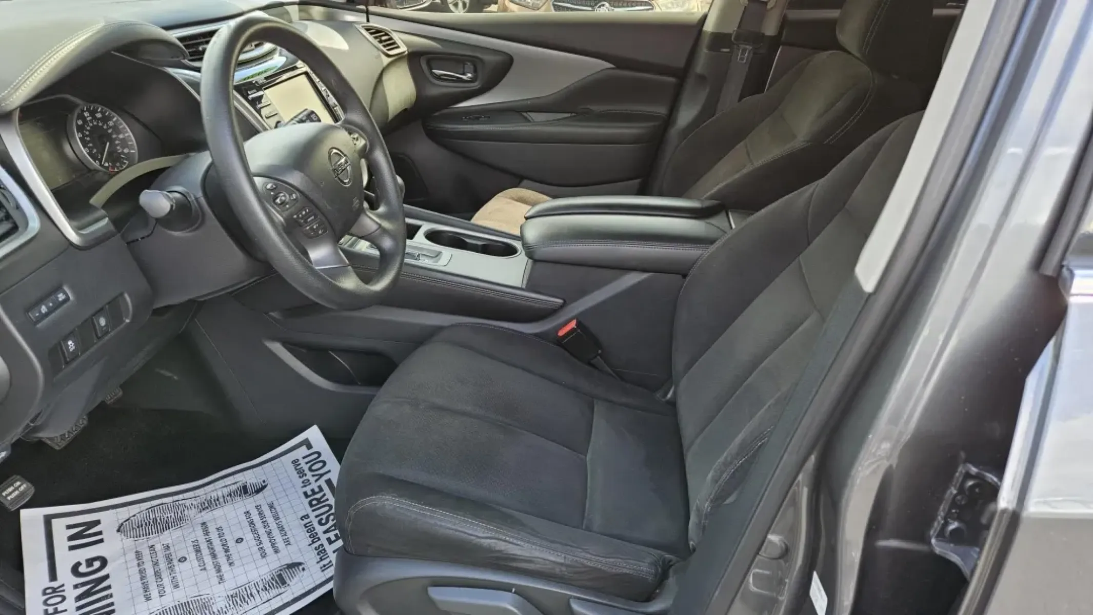 2020 Nissan Murano (5N1AZ2AJ4LN) with an Other engine, located at 5744 Central Avenue, Toledo, OH, 43615, (419) 724-0130, 41.676781, -83.682137 - **Discover Your Next Adventure with the 2020 Nissan Murano at Auto Credit!**<br /> <br /> Are you ready to elevate your family adventures and daily commutes with style and confidence? Look no further than this stunning 2020 Nissan Murano, available now at Auto Credit in Toledo, Ohio! This versatile - Photo#5