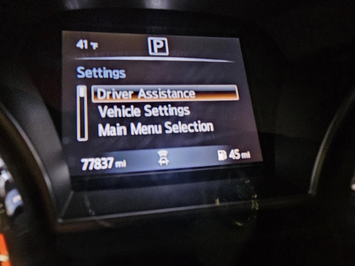 2018 GRAY /BLACK Nissan Pathfinder S 2WD (5N1DR2MN1JC) with an 3.5L V6 DOHC 24V engine, CVT transmission, located at 502 South Main Street, Columbia City, IN, 46725, (260) 244-4645, 41.151382, -85.490578 - Photo#7