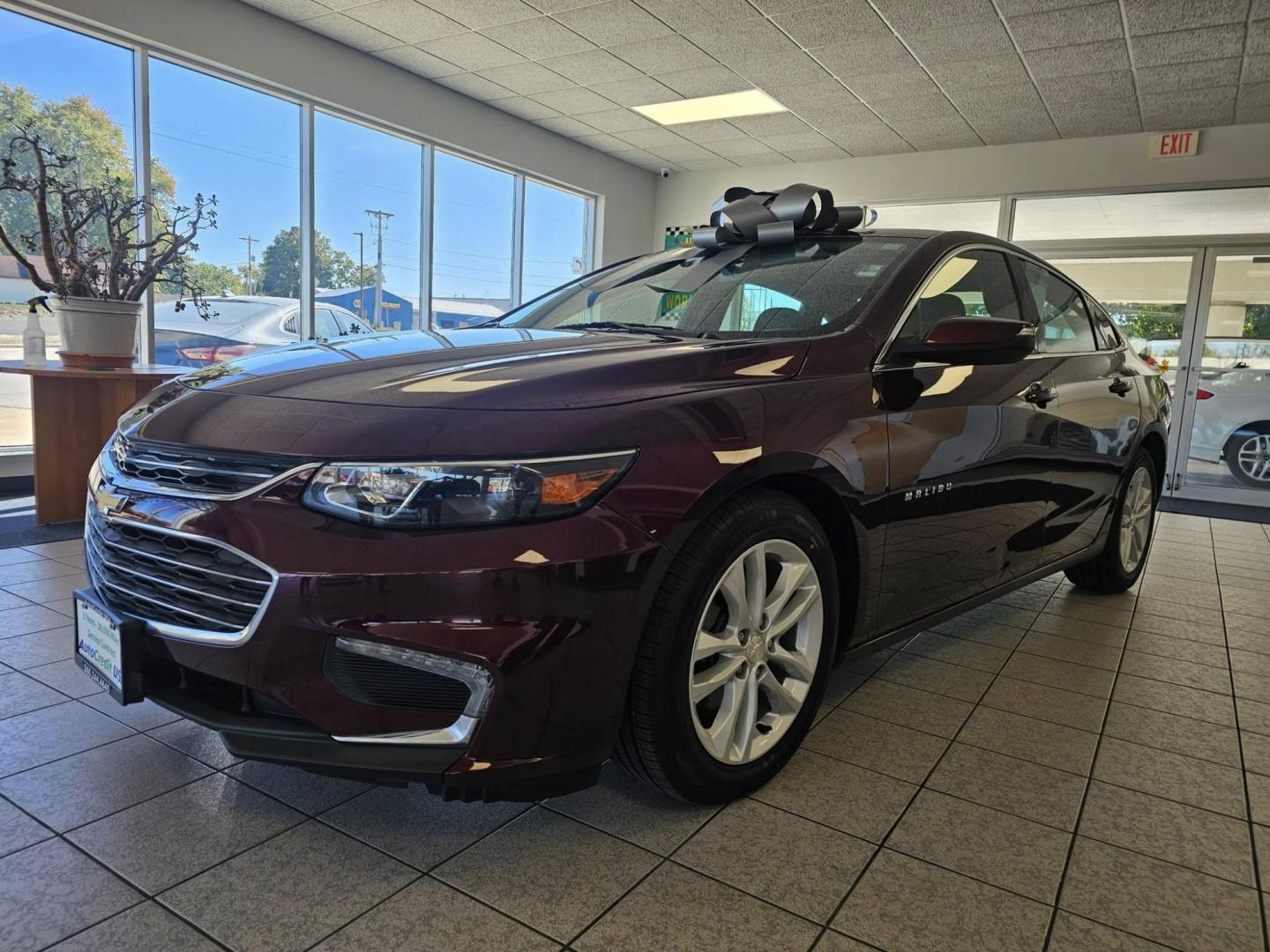 2016 RED /BLACK Chevrolet Malibu 1LT (1G1ZE5ST5GF) with an 1.5L L4 DOHC 16V engine, 6A transmission, located at 502 South Main Street, Columbia City, IN, 46725, (260) 244-4645, 41.151382, -85.490578 - Photo#0