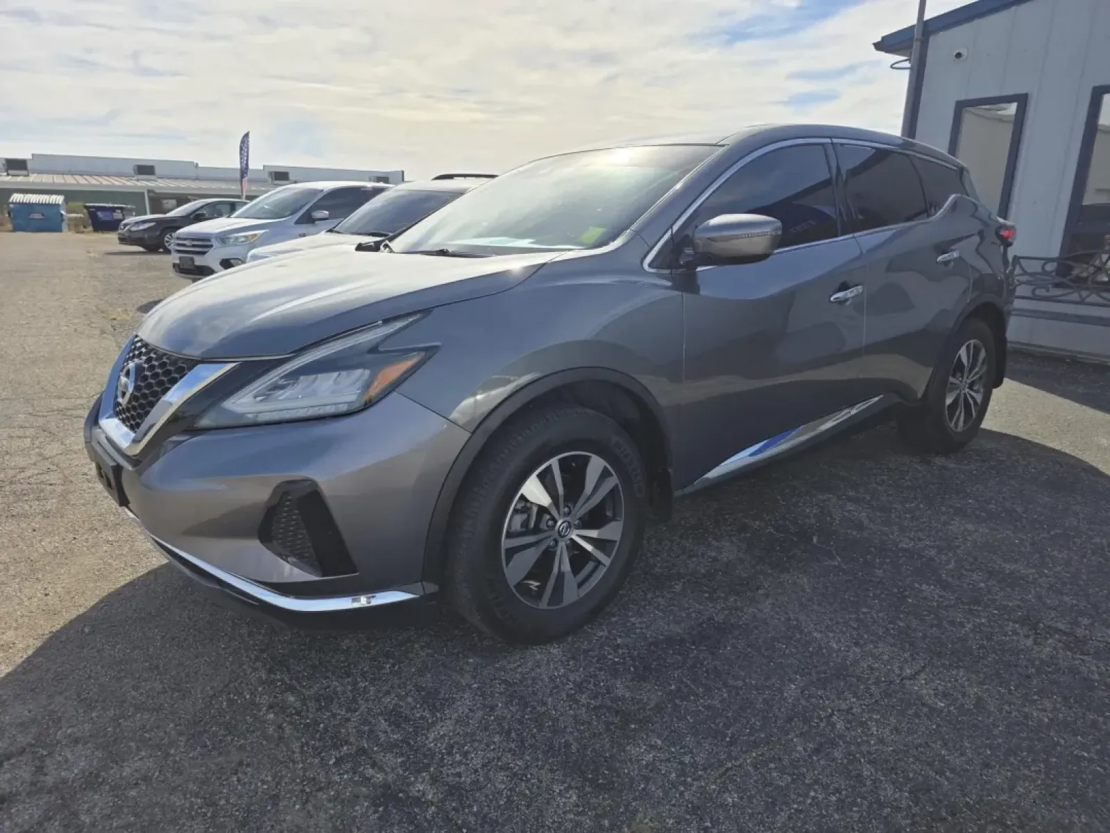 2020 Nissan Murano (5N1AZ2AJ7LN) with an Other engine, located at 15 Petro Dr, Warsaw, IN, 46582, (574) 306-0055, 41.273563, -85.857544 - **Elevate Your Lifestyle with the 2020 Nissan Murano - Perfect for Every Journey!**<br /> <br /> Are you ready to enhance your daily adventures and weekend getaways? Discover the 2020 Nissan Murano, a versatile SUV designed for those who seek style, comfort, and functionality. With ample space and r - Photo#1
