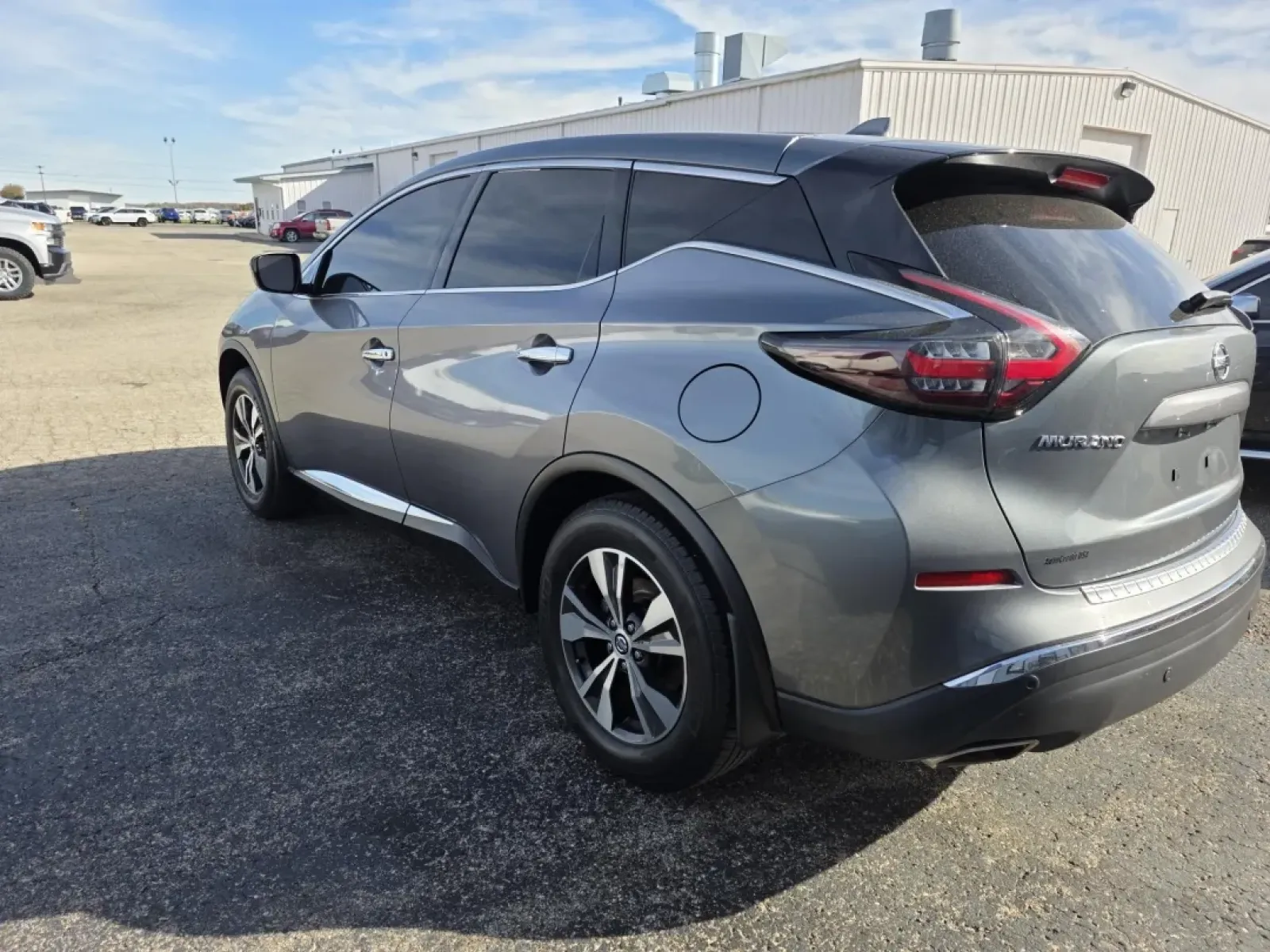 2020 Nissan Murano (5N1AZ2AJ7LN) with an Other engine, located at 15 Petro Dr, Warsaw, IN, 46582, (574) 306-0055, 41.273563, -85.857544 - **Elevate Your Lifestyle with the 2020 Nissan Murano - Perfect for Every Journey!**<br /> <br /> Are you ready to enhance your daily adventures and weekend getaways? Discover the 2020 Nissan Murano, a versatile SUV designed for those who seek style, comfort, and functionality. With ample space and r - Photo#1