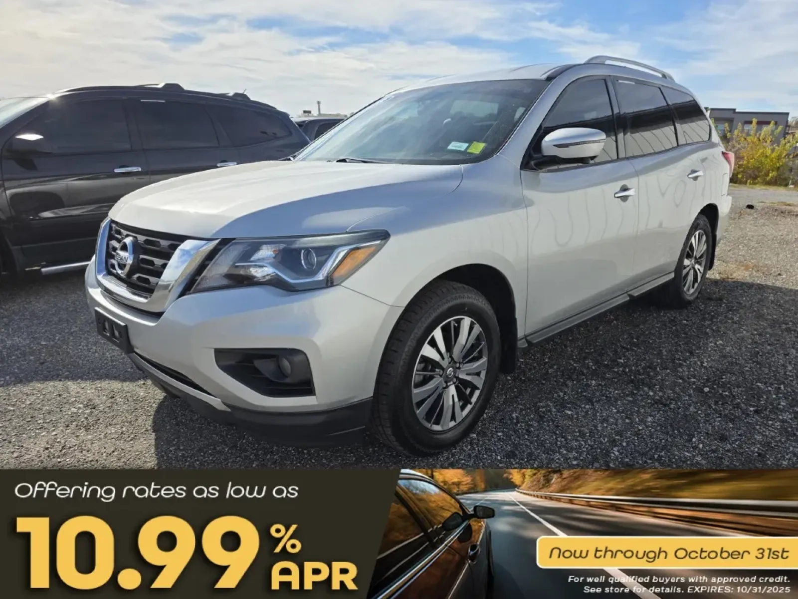 2018 Nissan PATHFINDER S; SL; PL (5N1DR2MM9JC) with an Other engine, located at 15 Petro Dr, Warsaw, IN, 46582, (574) 306-0055, 41.273563, -85.857544 - Are you ready to elevate your family adventures or conquer your daily commute? Look no further than this stunning 2018 Nissan Pathfinder, available now at Auto Credit in Warsaw, Indiana! Perfect for growing families and those who crave versatility in their vehicles, this 4-door wagon balances comfor - Photo#0