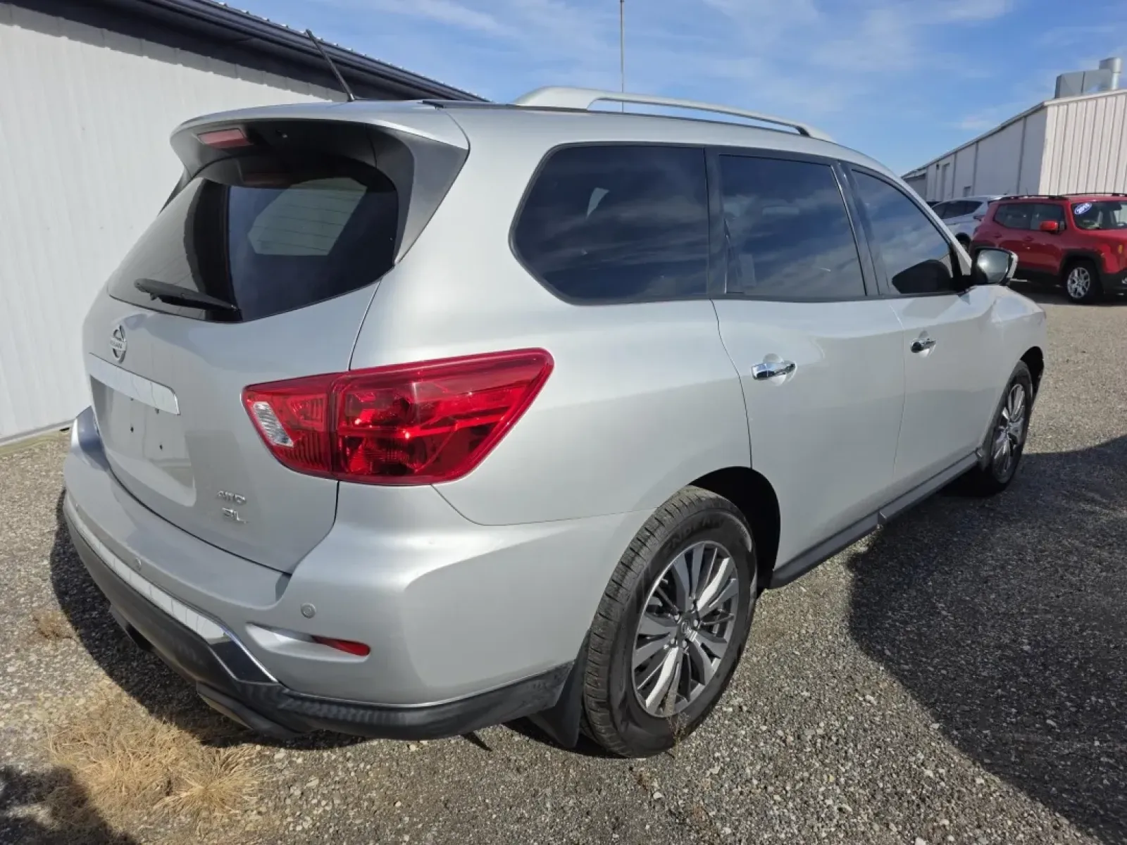 2018 Nissan PATHFINDER S; SL; PL (5N1DR2MM9JC) with an Other engine, located at 15 Petro Dr, Warsaw, IN, 46582, (574) 306-0055, 41.273563, -85.857544 - Are you ready to elevate your family adventures or conquer your daily commute? Look no further than this stunning 2018 Nissan Pathfinder, available now at Auto Credit in Warsaw, Indiana! Perfect for growing families and those who crave versatility in their vehicles, this 4-door wagon balances comfor - Photo#9