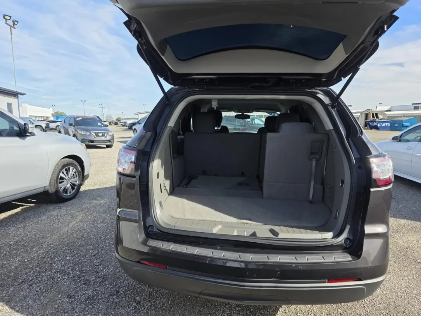 2017 Chevrolet TRAVERSE LS (1GNKRFED4HJ) with an Other engine, located at 15 Petro Dr, Warsaw, IN, 46582, (574) 306-0055, 41.273563, -85.857544 - **Explore New Adventures with the 2017 Chevrolet Traverse LS Your Perfect Family Companion!**<br /> <br /> If you're searching for a versatile vehicle that can seamlessly adapt to your family's lifestyle, look no further than the 2017 Chevrolet Traverse LS. At Auto Credit in Warsaw, Indiana, we und - Photo#2