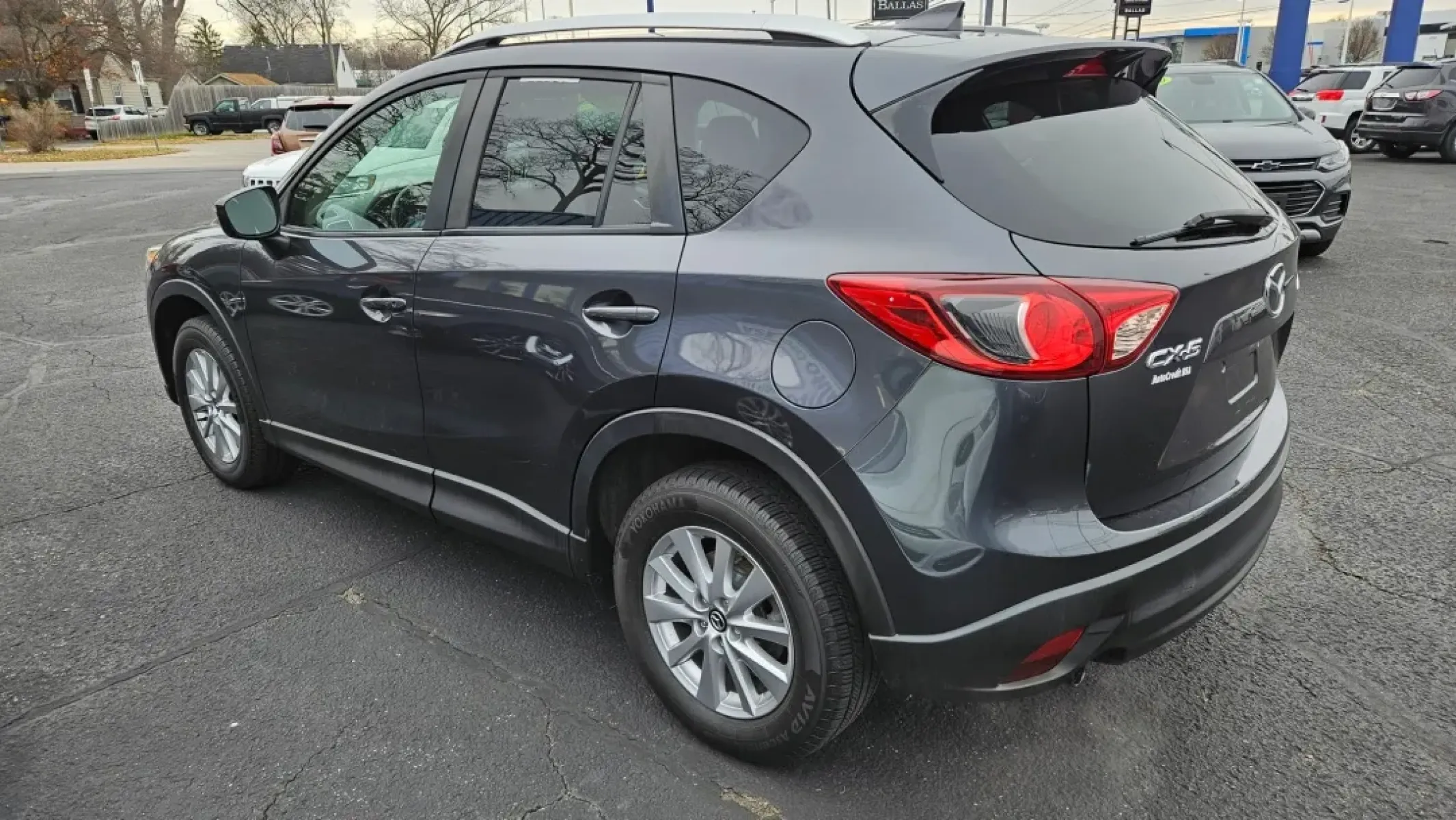 2016 Mazda CX-5 TOURING (JM3KE2CY9G0) with an Other engine, located at 5744 Central Avenue, Toledo, OH, 43615, (419) 724-0130, 41.676781, -83.682137 - Experience life on the move with the 2016 Mazda CX-5 Touring, an SUV designed for those who crave adventure without compromising comfort. Whether you're navigating the busy streets of Toledo or embarking on a weekend getaway to the shores of Lake Erie, this vehicle is perfect for everyone-from growi - Photo#2