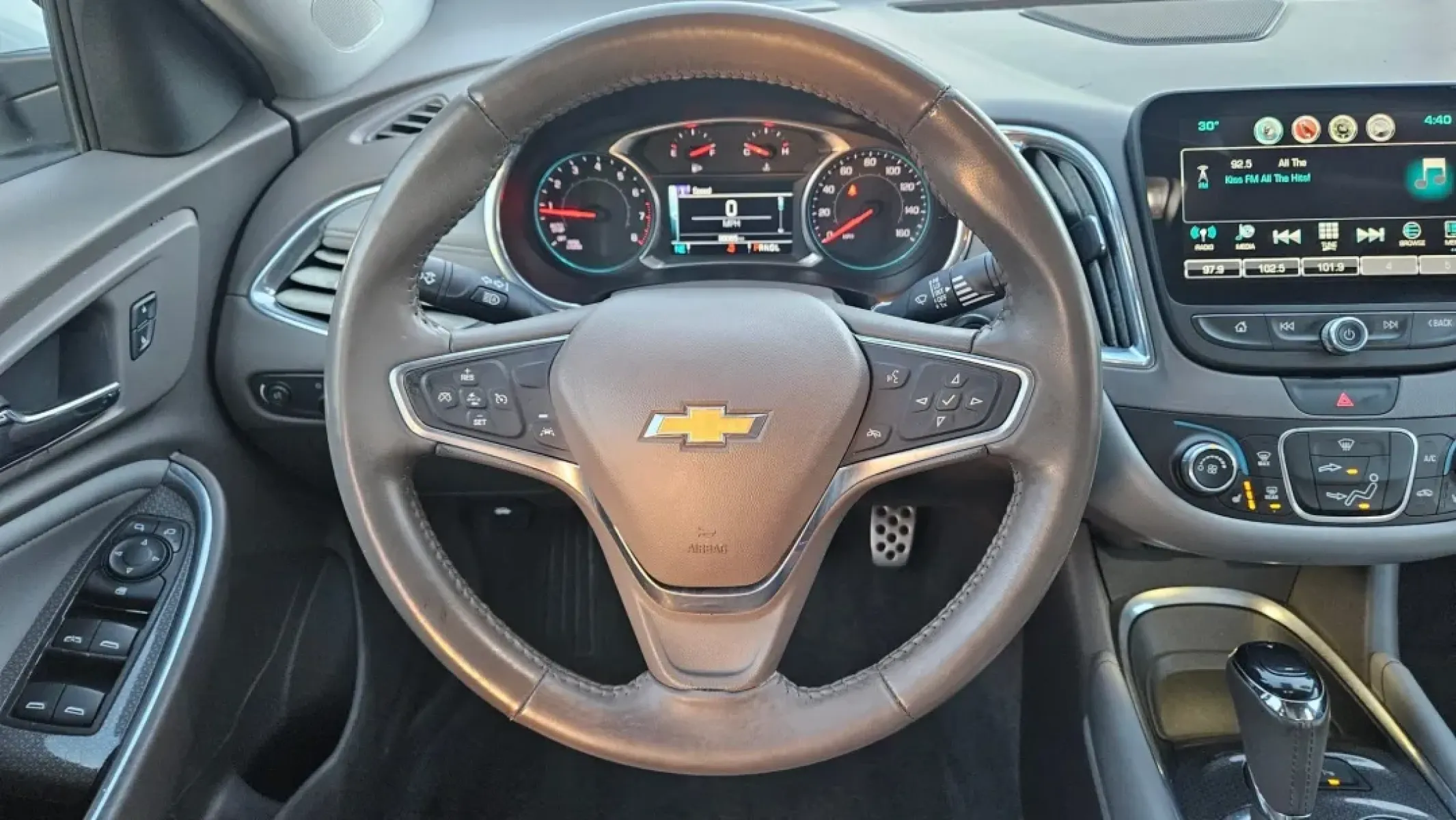 2017 Chevrolet MALIBU LT (1LT) (1G1ZE5ST7HF) with an Other engine, located at 5744 Central Avenue, Toledo, OH, 43615, (419) 724-0130, 41.676781, -83.682137 - **Experience Unmatched Comfort and Style with the 2017 Chevrolet Malibu LT at Auto Credit in Toledo, OH!**<br /> <br /> Are you a busy commuter navigating the bustling streets of Toledo or perhaps a parent looking for a dependable vehicle to accommodate your growing family? Look no further! The 2017 - Photo#8