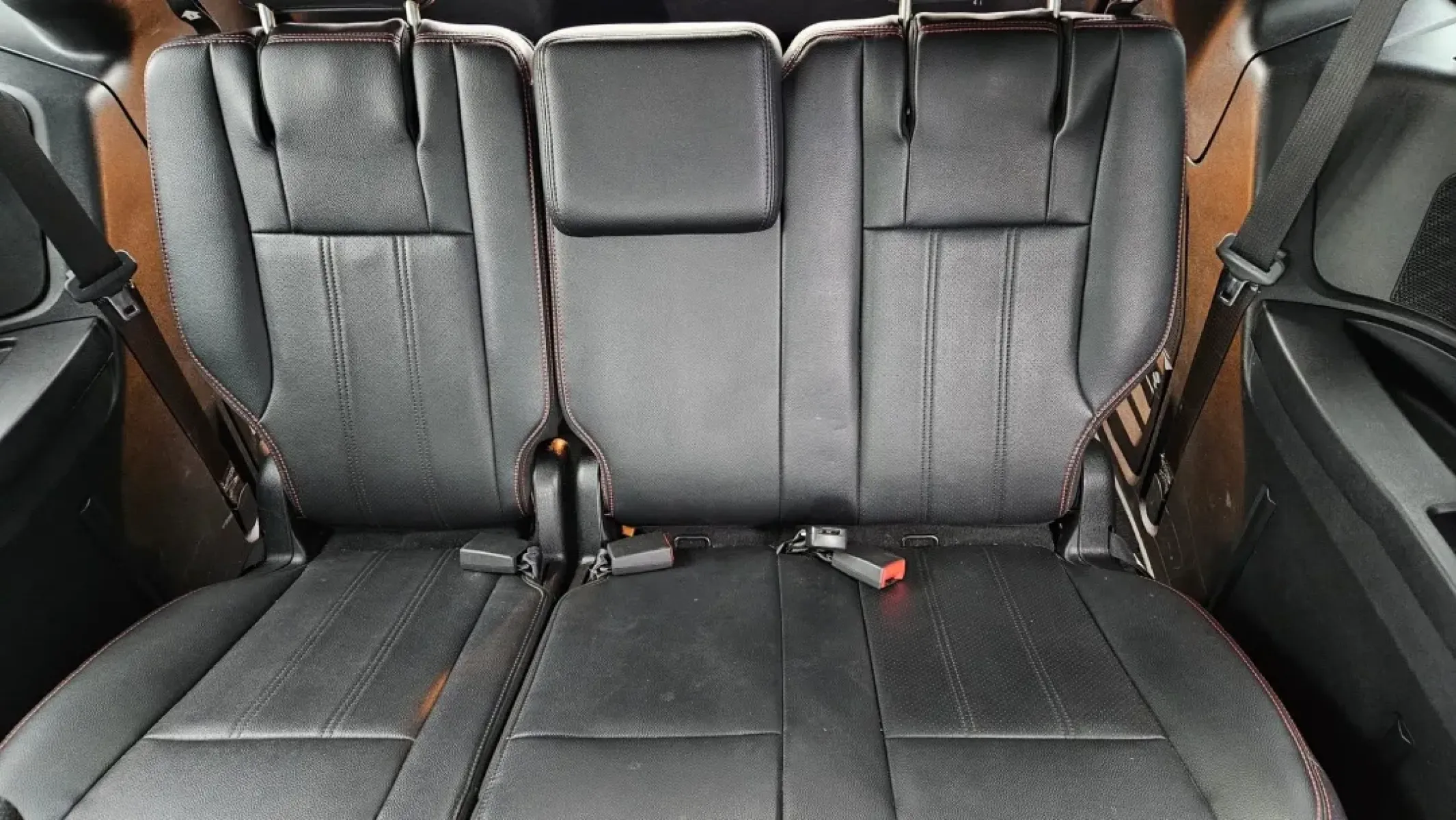 2019 Dodge Grand Caravan (2C4RDGEGXKR) with an Other engine, located at 5744 Central Avenue, Toledo, OH, 43615, (419) 724-0130, 41.676781, -83.682137 - Transform your family adventures with this versatile 2019 Dodge Grand Caravan, perfect for growing families or anyone who needs extra space and comfort on the go. Whether you're carpooling to soccer practice, heading out for a weekend getaway, or simply running errands around Toledo, this dependable - Photo#7